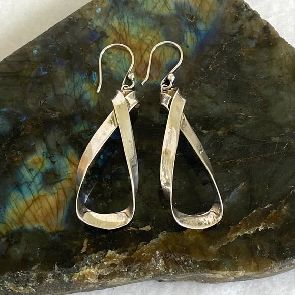 Sterling Silver 925 Mexico HOB 2.36" Modernist Twisted Elongated Hoop Earrings - Picture 12 of 16